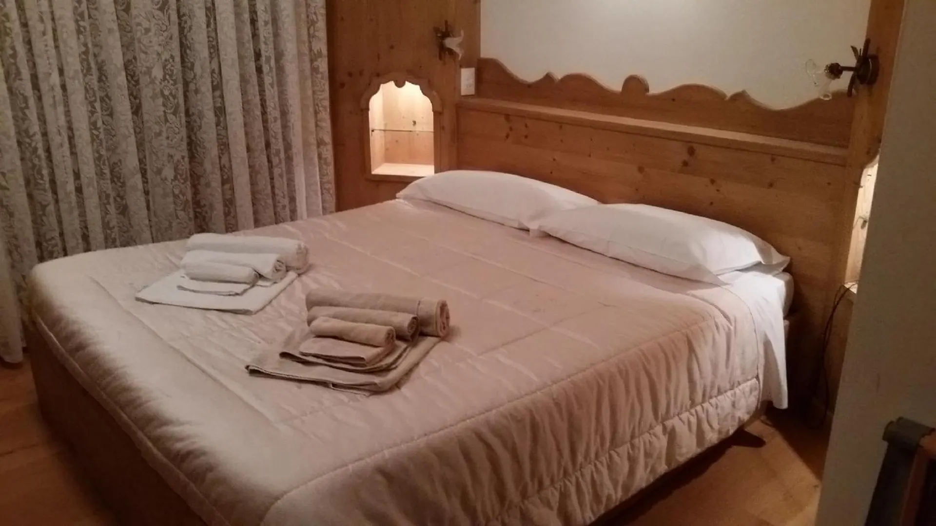 Comèlico Superiore Albergo Bellavista מלון Comèlico Superiore